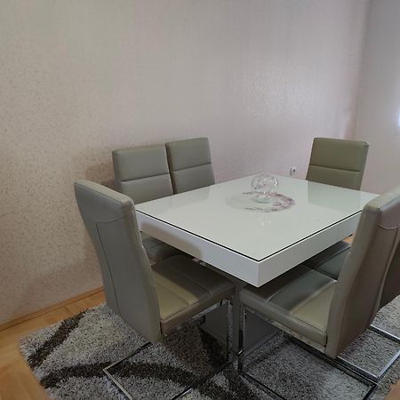 Apartman Lara Pirot Exterior photo