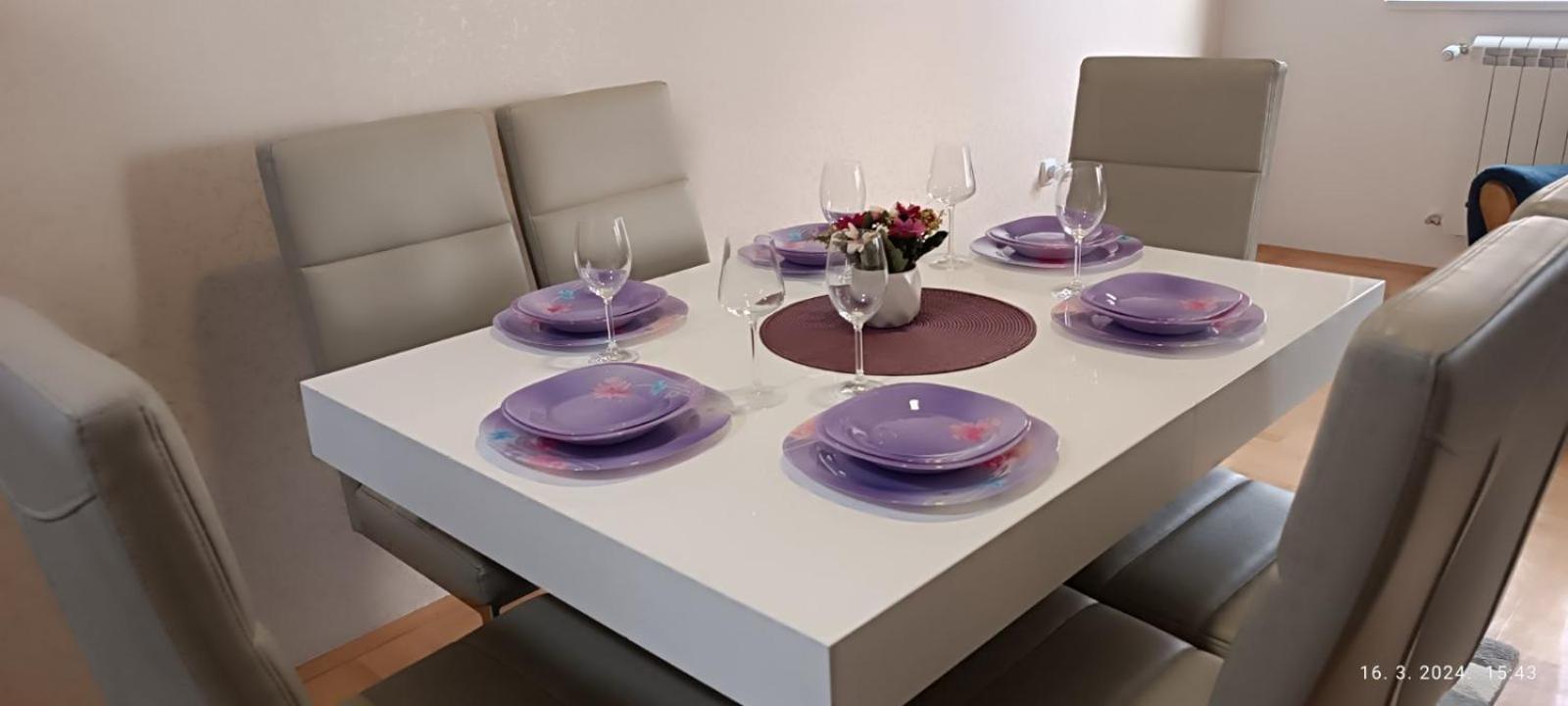 Apartman Lara Pirot Exterior photo