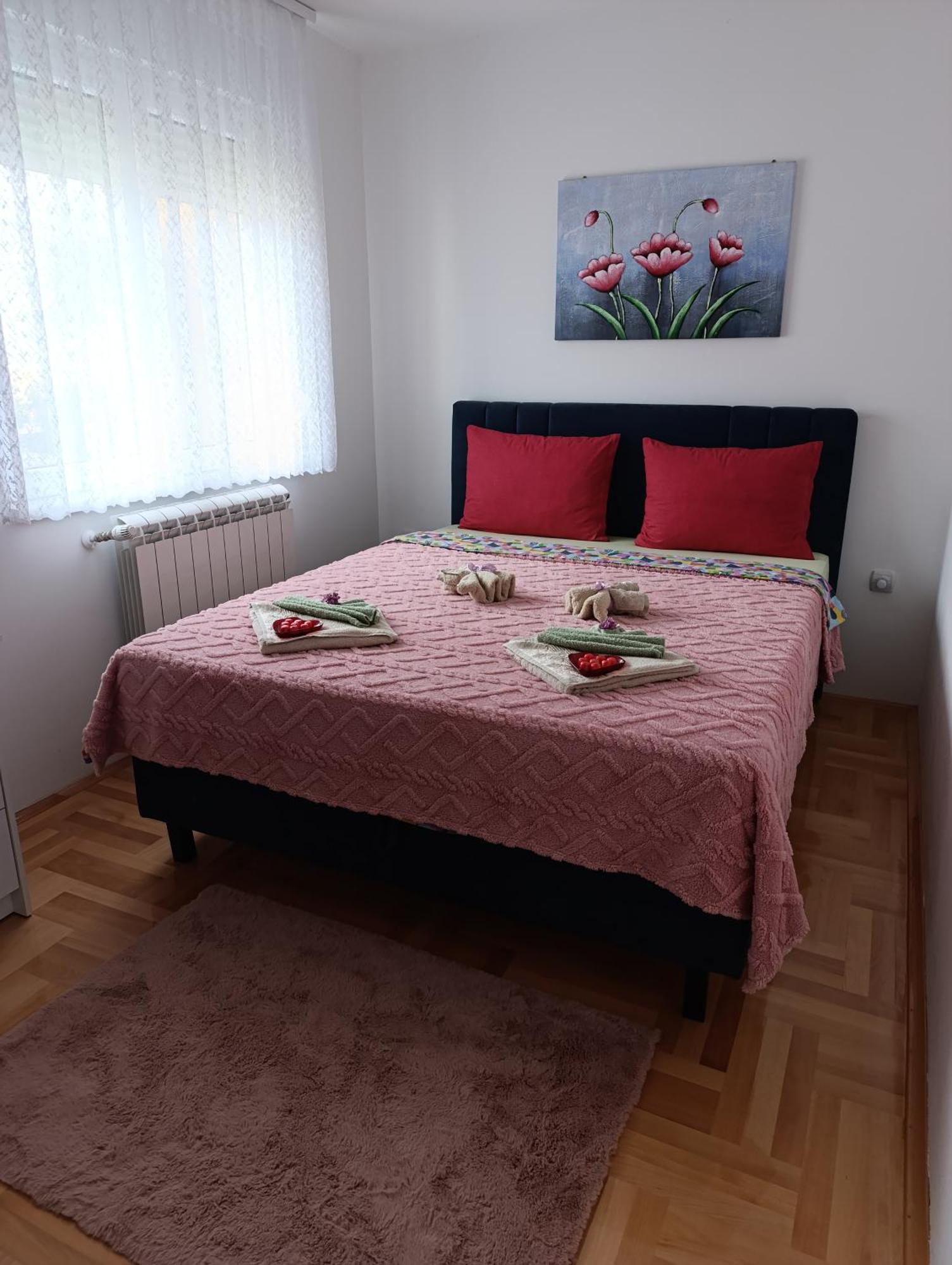 Apartman Lara Pirot Exterior photo